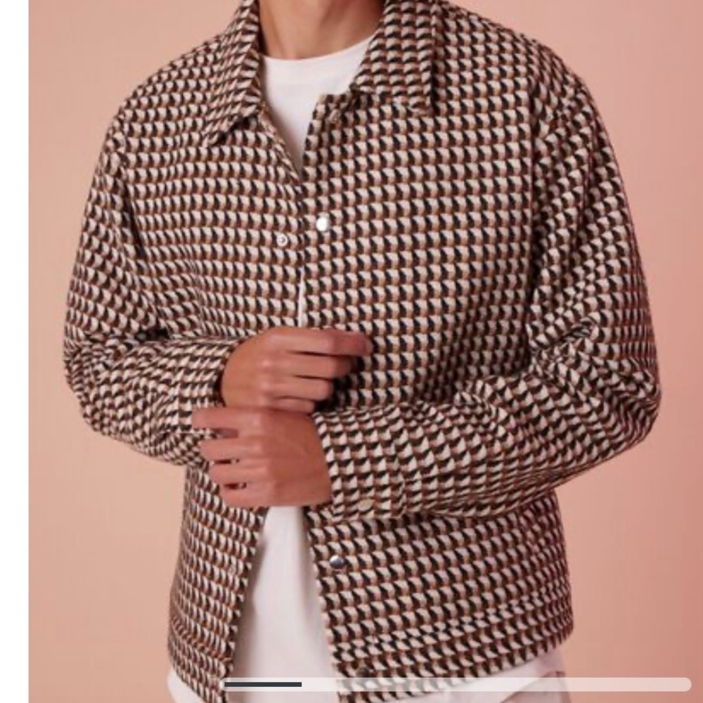 FOREVER 21.‎ NWT. Men’s Geo Print Snap-Button Trucker Jacket. Size XL. Po…